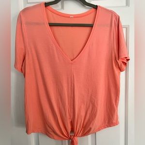 Lulu lemon tie top